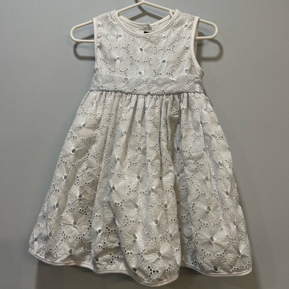 Little girl white dress size 24 months